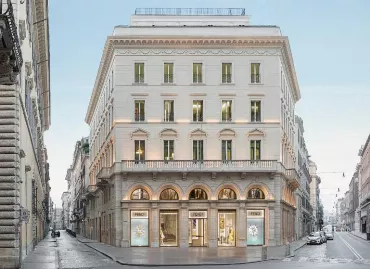 Hotel Fendi Private Suites, Italia / Roma