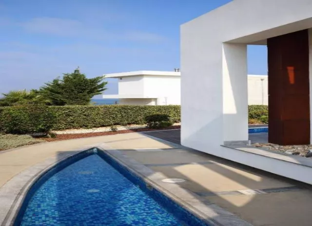 Paradise Cove Beach Villas