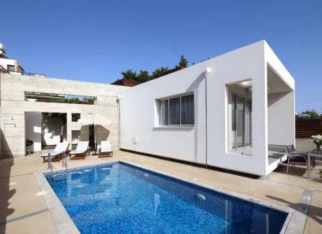 Paradise Cove Beach Villas