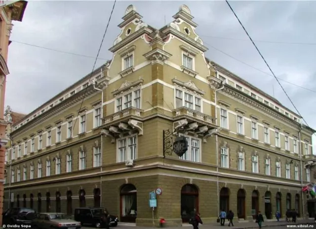 Hotel Imparatul Romanilor