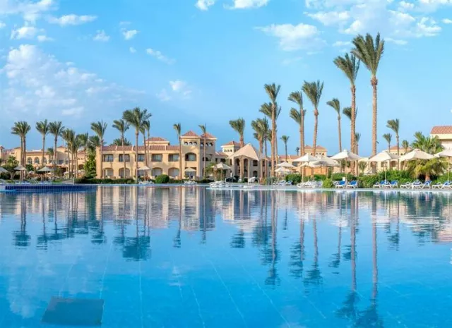 Hotel Cleopatra Luxury Resort