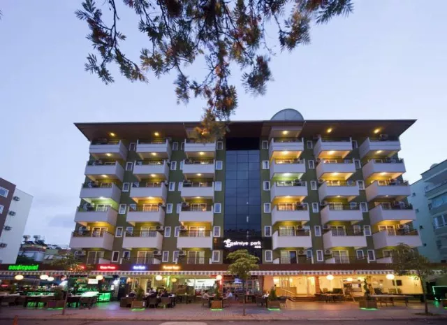 Royalisa City Apart Hotel