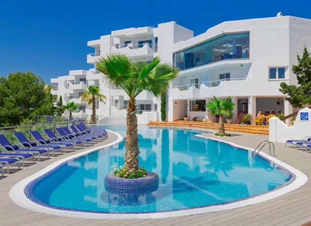 Ferrera Beach Hotel Apartments