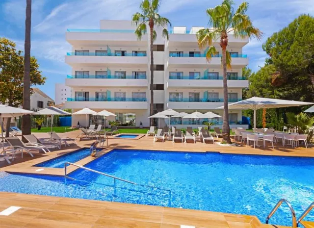 Aparthotel Metropolitan Juka Playa