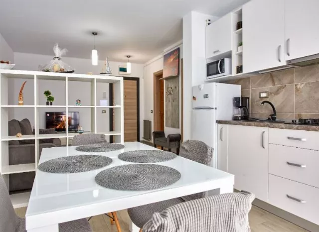 Apartamente Indigo Alezzi