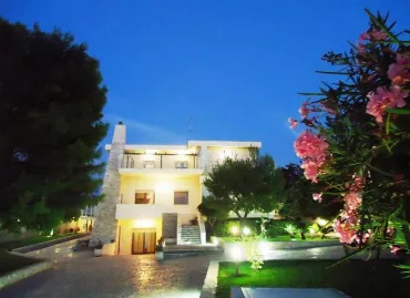 Villa Dafne, Italia / Bari