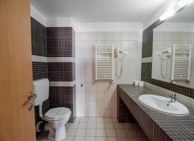 Hotel Oxford Inns And Suites