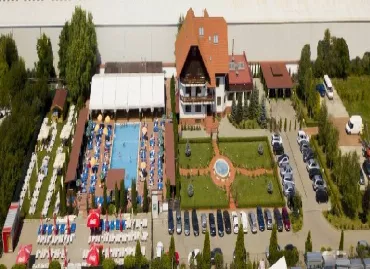 Hotel Garden Club, Romania / Brasov