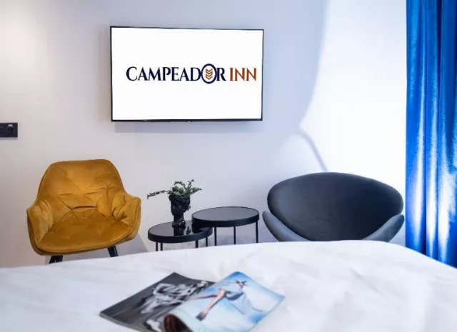 Hotel Campeador Inn