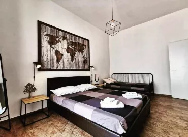 Il Civico 2, Italia / Bari