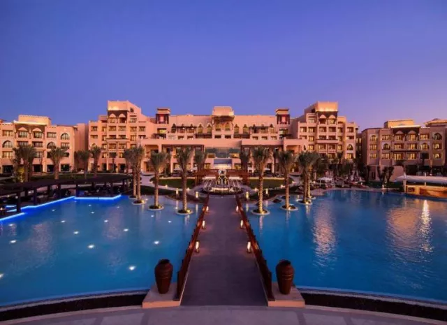 Hotel Saadiyat Rotana Resort & Villas- Abu Dhabi