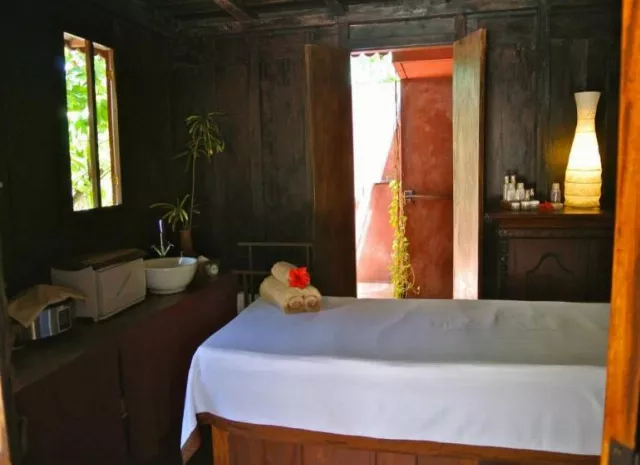 Hotel Gangehi Island Resort