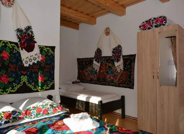 Casa Maramureseana Larisa