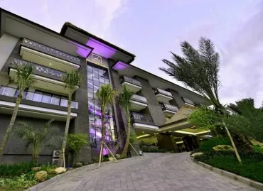 Hotel Amaroossa Suite Bali, Indonesia / Bali / Nusa Dua
