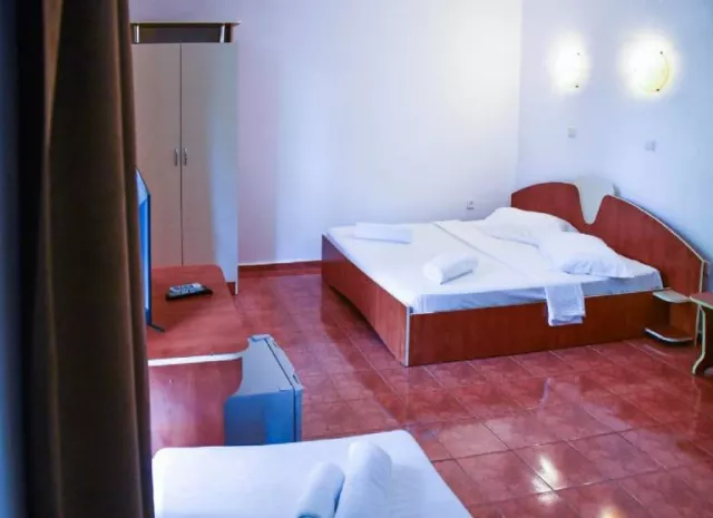 Hotel Uranus