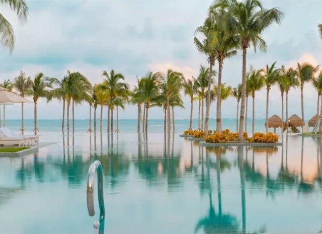 Hotel Garza Blanca Resort & Spa