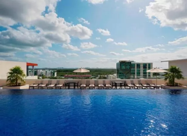 Hotel Four Points By Sheraton Cancun Centro