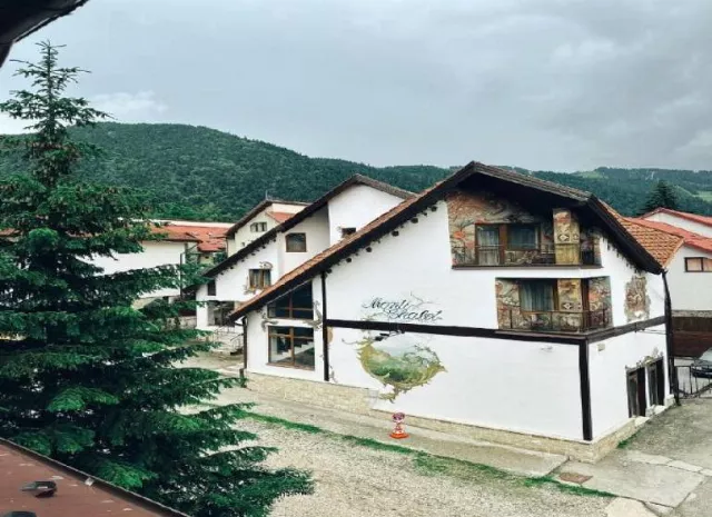 Pensiunea Monti Chalet