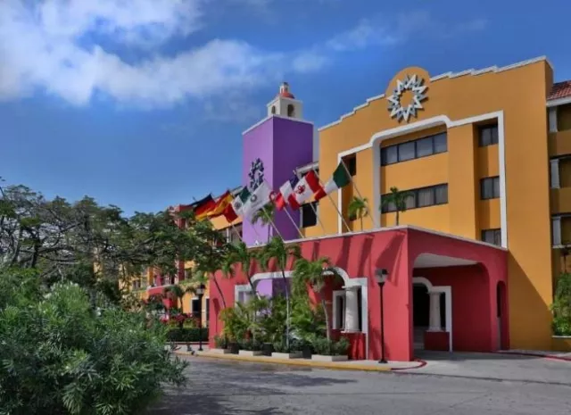 Hotel Adhara Hacienda Cancun