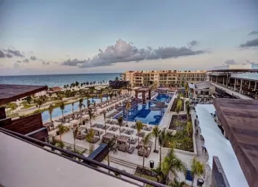 Hotel Royalton Riviera Cancun Autograph Collection, Mexic / Cancun si Riviera Maya / Cancun