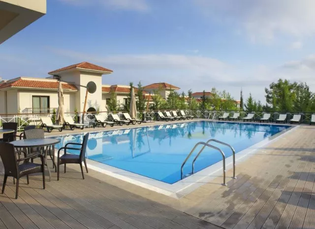 Hotel Korineum Golf & Beach Resort