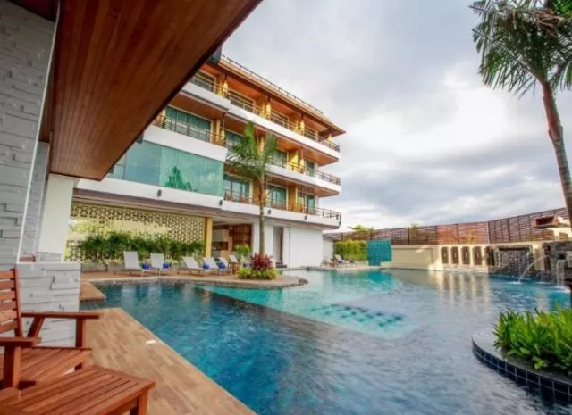 Hotel Aqua Resort Phuket