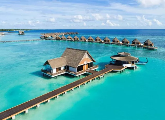 Hotel Mercure Maldives Kooddoo