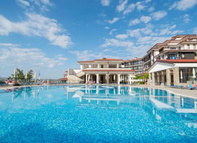 Hotel Nevis Resort Aqua Park