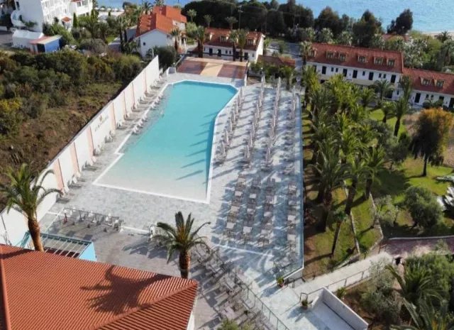 Hotel Aristoteles Holiday Resort & Spa