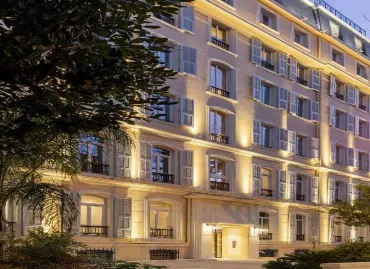 Hotel Apollinaire, Franta / Nisa