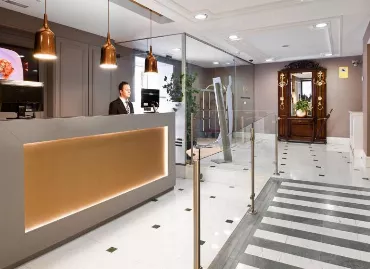 Hotel Catalonia Las Cortes, Spania / Madrid