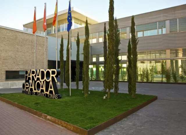 Hotel Parador De Alcala De Henares