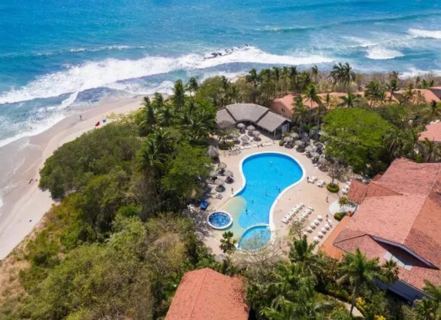 Hotel Occidental Tamarindo