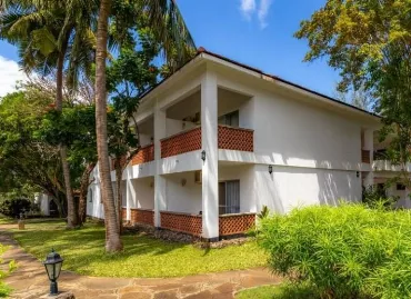 Hotel Diani Sea Lodge, Kenya / Mombasa / Diani Beach