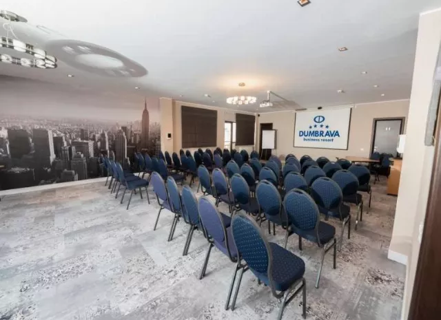 Hotel Dumbrava Business Resort