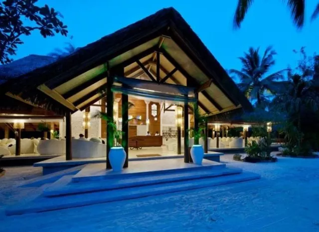 Hotel Kuramathi Island Resort