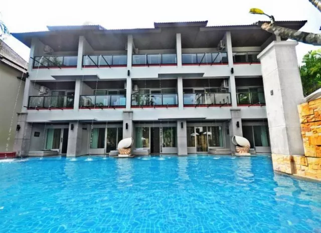 Hotel Lanta Sand Resort & Spa