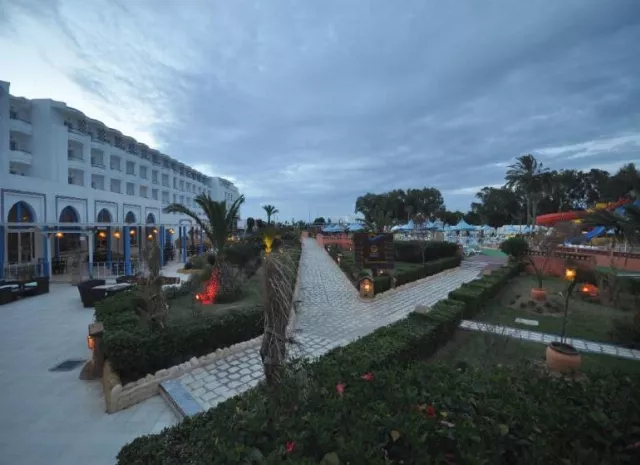 Hotel Daphne Club Skanes Beach