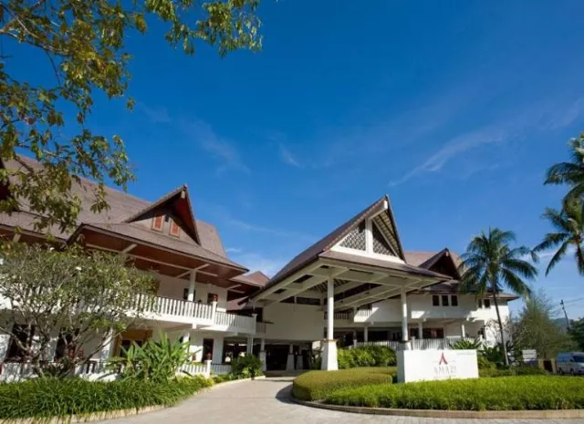 Hotel Emerald Cove Resort