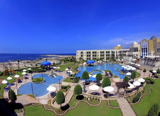 Hotel Wyndham Garden Salalah Mirbat