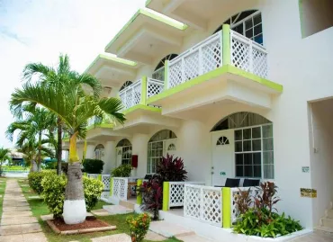 Hotel Fun Holiday Beach Resort, Jamaica / Negril