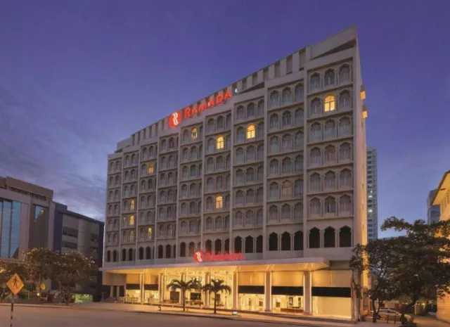Hotel Ramada By Wyndham Colombo