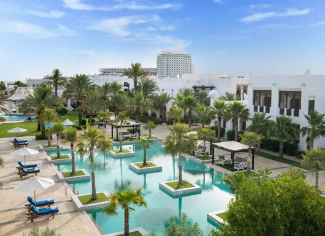 Hotel Ritz Carlton Sharq Village & Spa