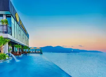 Hotel Peninsula Danang, Vietnam / Da Nang City / My Khe Beach