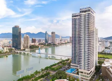 Hotel Melia Vinpearl Danang Riverfront, Vietnam / Da Nang City