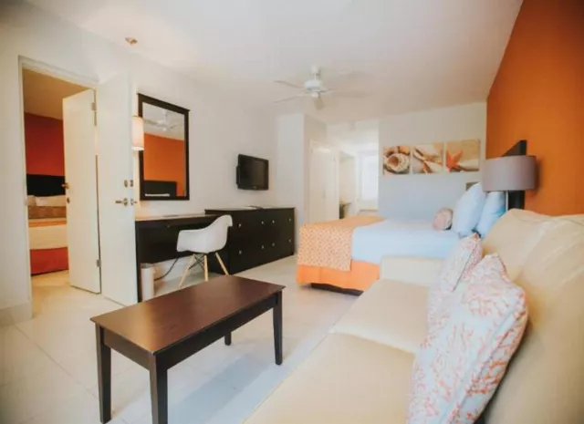 Hotel Talk Of The Town