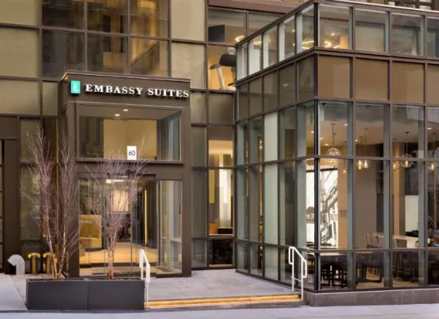 Hotel Embassy Suites By Hilton New York Manhattan Times Square