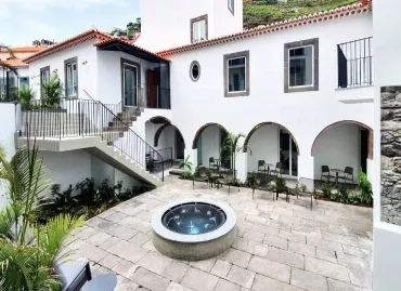 Hotel Pestana Fisherman Village, Portugalia / Camara De Lobos