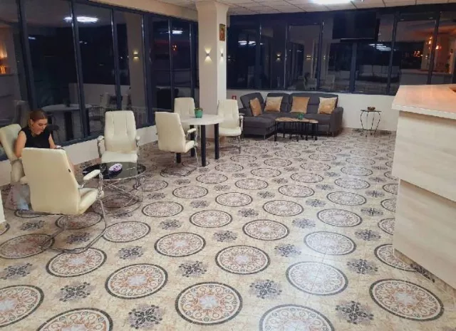 Hotel Ancora