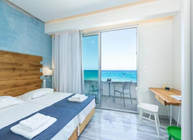 Hotel Meltemi Coast Suites